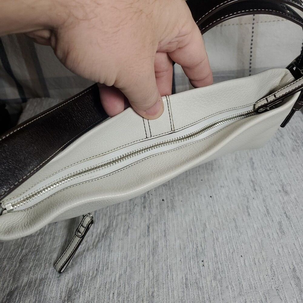 Coach Pebbled Leather Shoulder‎ Bag Cream White – Adjustable Strap Tote - Picture 7 of 14